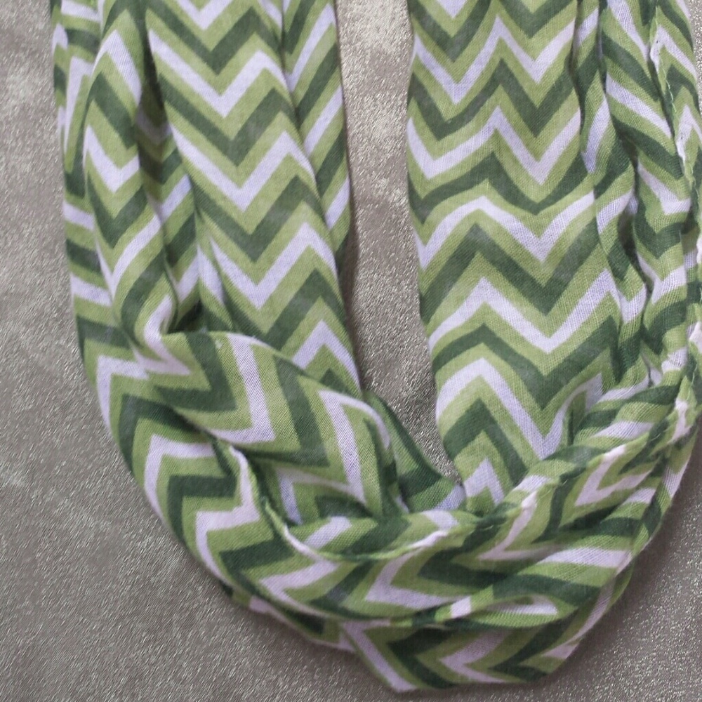 FREE* chevron scarf